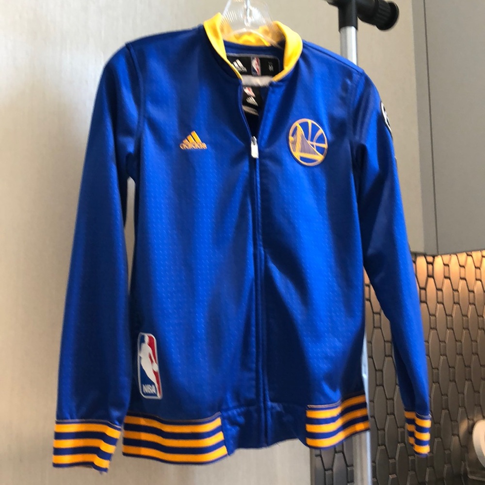 WARRIORS Boys Jacket 🧥 ADIDAS Size M . NBA Authentic.
